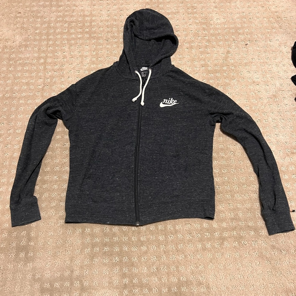 Black Nike zip up women’s size small.